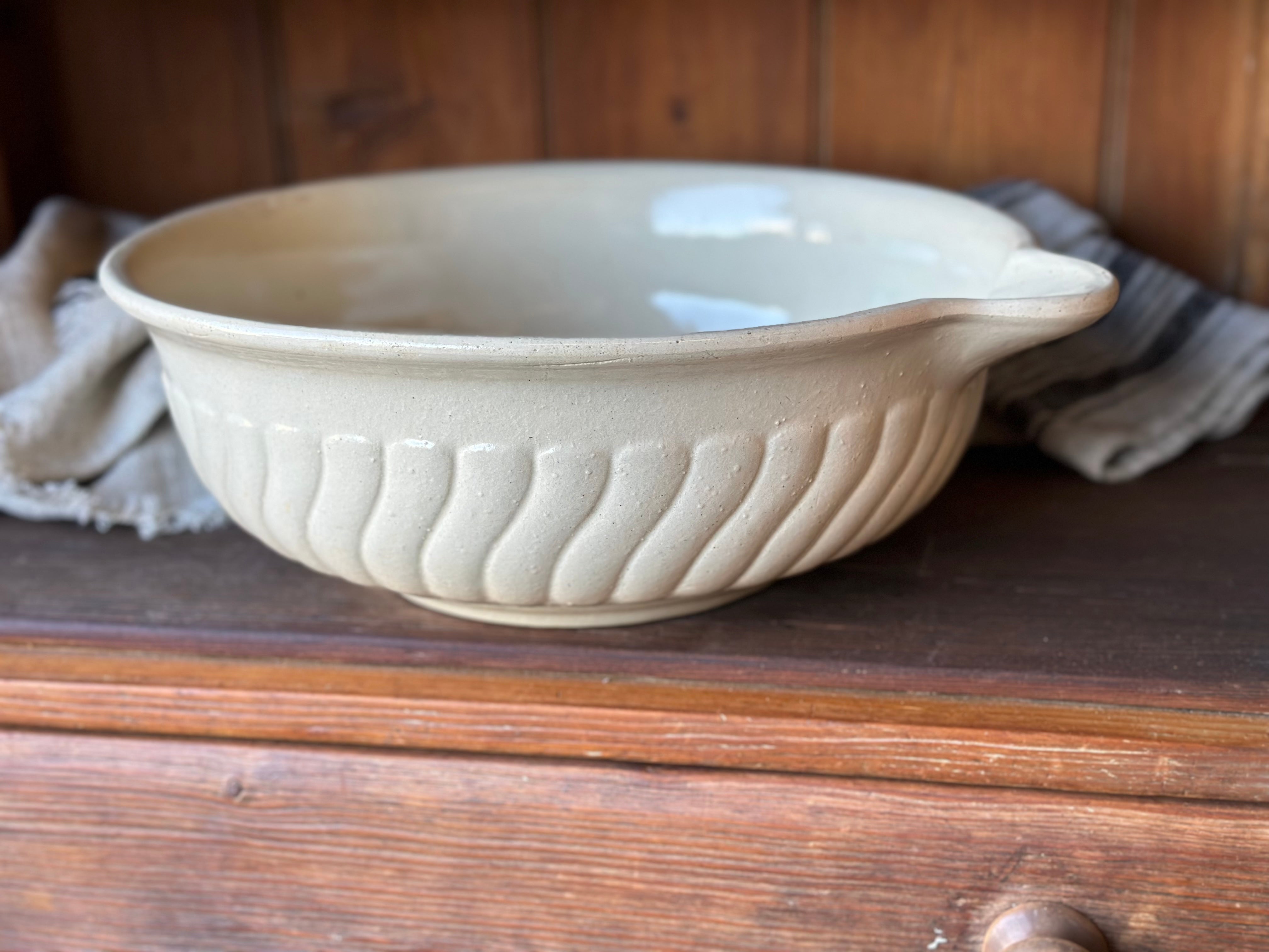 XXL Vintage GRANDMA Mixing Bowl