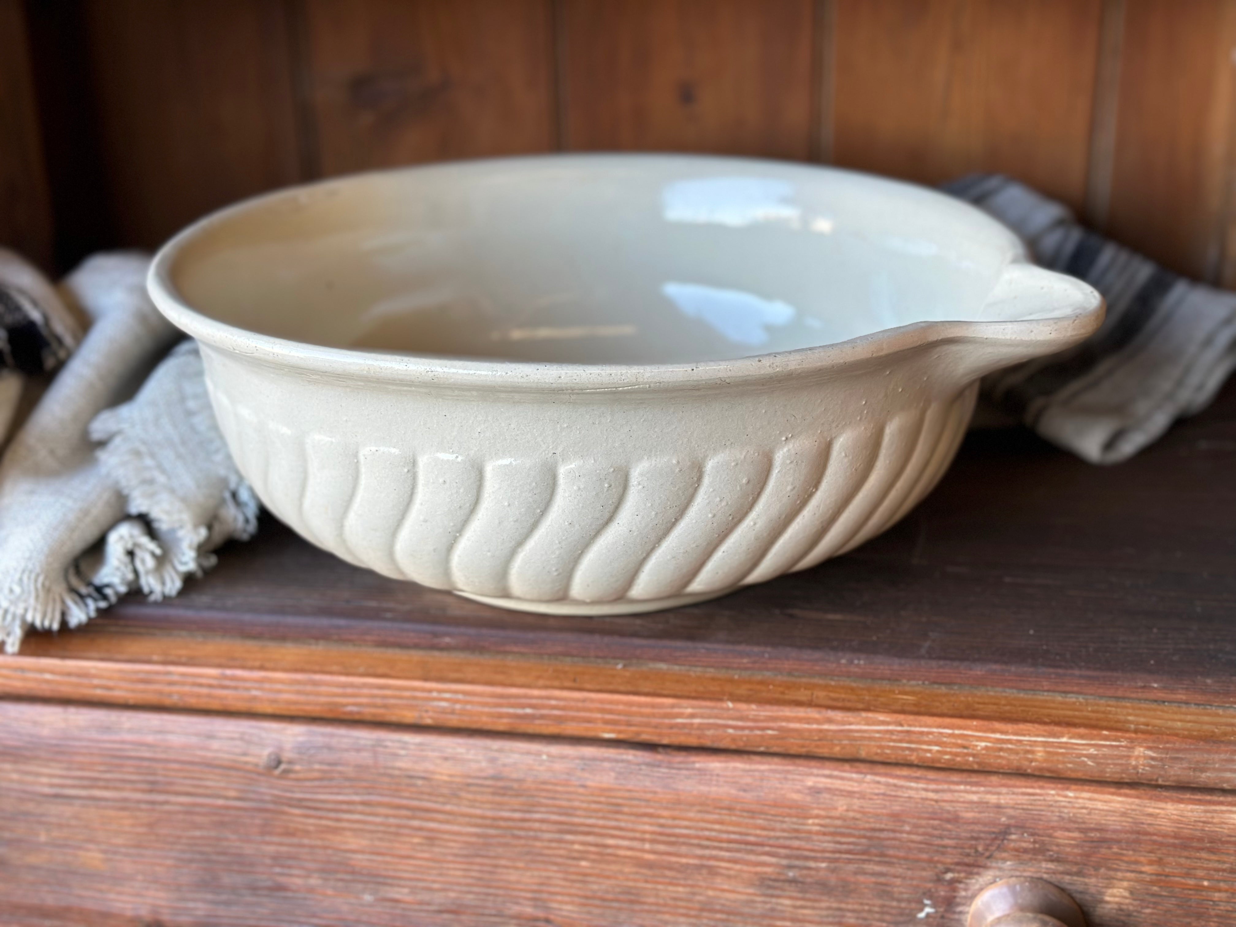 XXL Vintage GRANDMA Mixing Bowl